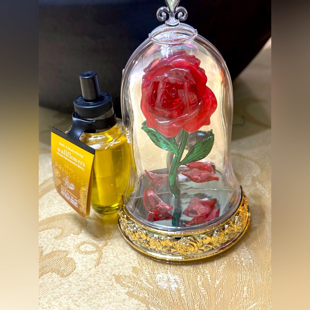 ❤️💚💛Bath/Body Disney Princess Belle Wallflower Scented Nightlight Plug-In/Refill